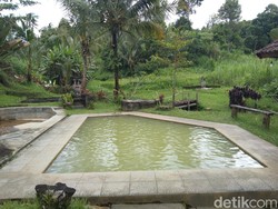 Natural Hot Spring Sahabat Piling, Pemandian Hidden Gem di Penebel Tabanan