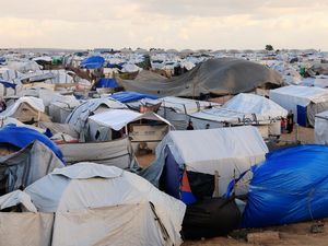 Pilu Puluhan Anak-anak di Gaza Tewas karena Cuaca Dingin Ekstrem