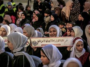 Perayaan Penghormatan 500 Penghafal Al-Quran Digelar di Gaza