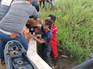 Geger! Warga Temukan Jasad Remaja Pria di Aliran Sungai Palembang