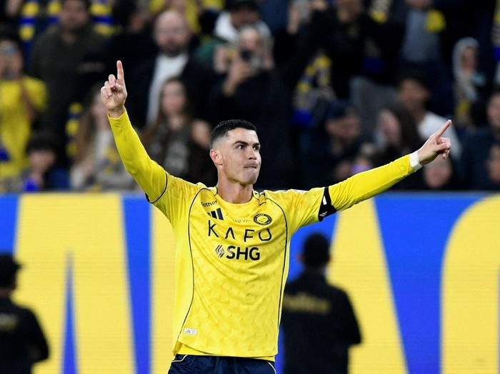 FILE PHOTO: Soccer Football - Saudi Pro League - Al Nassr v Al Okhdood - Al Awwal Park, Riyadh, Saudi Arabia - December 27, 2025 Al Nassr's Cristiano Ronaldo celebrates scoring their third goal before it is disallowed after a VAR review REUTERS/Stringer/File Photo