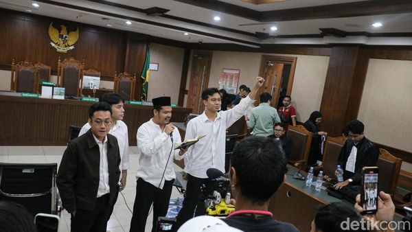 Delpedro dkk Jalani Sidang Eksepsi Lanjutan Kasus Dugaan Penghasutan