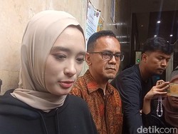 Inara Rusli Berharap Bisa Tempuh Jalur Damai dengan Wardatina Mawa