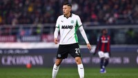 Bologna Vs Sassuolo: Jay Idzes Tampil Solid, Dipuji Rekan Setim