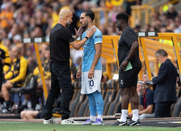 Guardiola pada Cherki: Kadang Saya Marahin, Kadang Mau Saya Cium