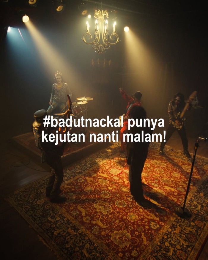 Slank merilis lagu bertajuk Republik Fufufafa. Kembali menampilkan kemarahan anak jalanan versi rock and roll.