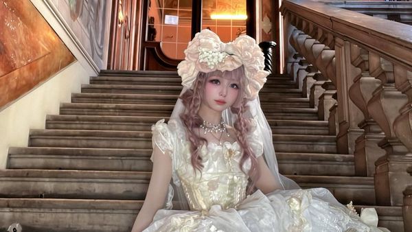 Penampilan Gadis Tercantik Jepang, Bikin Syok Saat Tahu Identitas Aslinya