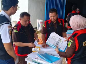 Dugaan Korupsi Pengadaan BBM, Kantor Distrik Navigasi Pontianak Digeledah Kejati