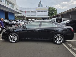 Toyota Camry Pelat Merah Dilelang, Mulai Rp 90 Jutaan