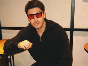 Gak Liburan, Bara Valentino Pilih Jumat Berkah Bareng Anak Disabilitas