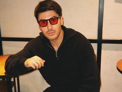 Gak Liburan, Bara Valentino Pilih Jumat Berkah Bareng Anak Disabilitas