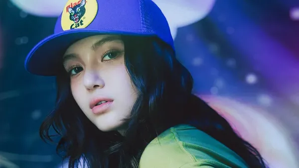 7 Foto Danielle Marsh yang Didepak dari NewJeans, Terancam Denda Rp 1,1 T