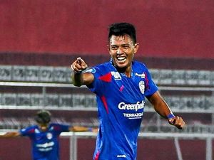 Susunan Pemain Arema FC Vs Persita Tangerang: Dedik Starter!