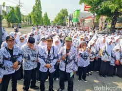 PGRI Ponorogo Protes Mutasi Kepsek SMKN 1 Dinilai Langgar Aturan