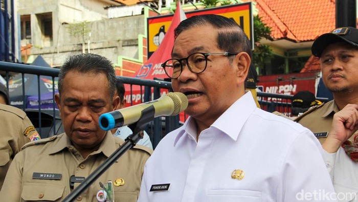 DKI Jakarta Siap Bongkar Tiang Monorel Tidak Dibongkar Pemilik