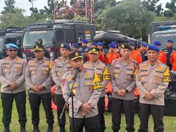 Pintu Air Koto Panjang Dibuka, Kapolda Riau Siagakan Pasukan Antisipasi Banjir