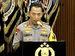 Bangun 101 Jembatan, Kapolri: Anak-anak Tak Perlu Renang Saat ke Sekolah