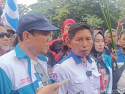Buruh Protes UMP Temui Istana-Wamenaker: Gubernur DKI dan Jabar Akan Dipanggil