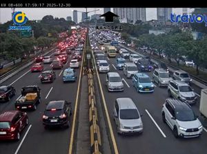 Lalin di Tol Dalkot Jakarta Padat di Sejumlah Titik Sore Ini