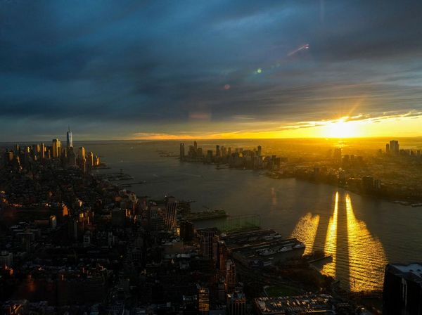 Menikmati New York di Kala Senja dari Ketinggian