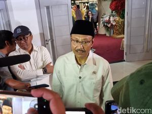 Video Mensos Gus Ipul Ungkap Capaian Jaminan Sosial Kemensos di 2025