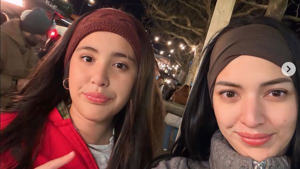 Foto Nia Ramadhani dan Mikhayla Liburan di Belanda, Ibu-Anak Cantik Maksimal