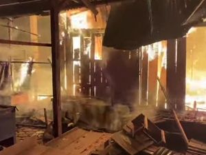 158 Kios di Pasar Kaloko Buton Ludes Terbakar, Kerugian Ditaksir Rp 8 M