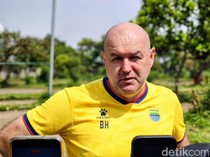 Bojan Hodak Buka Suara! Ini Alasan Persib Tak Jor-joran di Paruh Musim