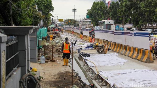 Pembangunan Flyover Latumenten Dimulai, Arus Lalu Lintas Terdampak