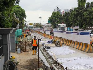 Pembangunan Flyover Latumenten Dimulai, Arus Lalu Lintas Terdampak