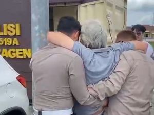 Aksi Sigap Polisi Selamatkan Pengemudi yang Serangan Jantung di Sragen Jateng