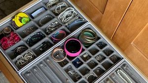 Rahasia Rumah Rapi Saat Liburan: 7 Organizer Penyelamat!