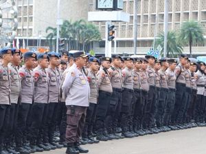 2.617 Personel Gabungan Disiagakan Kawal Demo Buruh di Monas Hari Ini