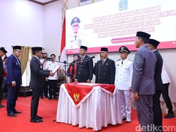 Bupati Bone Andi Asman Ganti 17 Kepala OPD-Camat di Akhir Tahun 2025