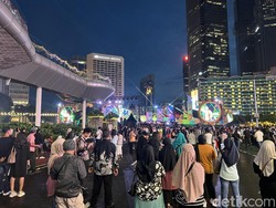 CFN di Bundaran HI Dimulai, Warga Mulai Padati Jalan Thamrin