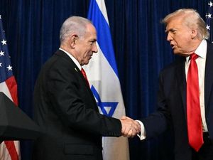Disambangi Netanyahu, Trump Ancam Hamas dan Peringatkan Iran