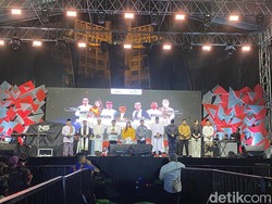 Doa Lintas Agama-Galang Dana untuk Korban Bencana Digelar di Simpang Lima