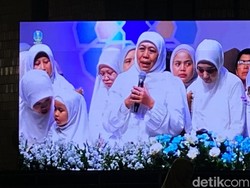 Zikir Akhir Tahun di Surabaya Doakan Korban Bencana Sumatera