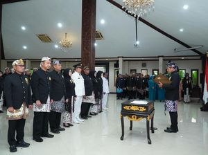 Pemkab Lamongan Segarkan Organisasi di Hari Terakhir 2025