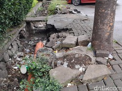 Di Balik Citra Elit Dago, Trotoar Masih Menjadi Ruang yang Terabaikan