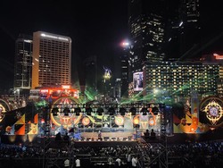 Malam Tahun Baru di Bundaran HI Jakarta Tetap Semarak Tanpa Kembang Api