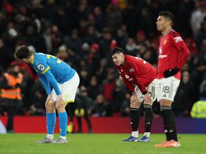 Gagal Kalahkan Wolves, MU Dinilai Neville Sangat Buruk