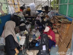 Mendulang Manfaat dari Sampah di Sarijadi Bandung