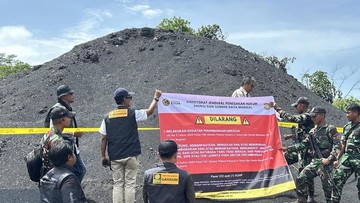 Berita dari Detik Finance: Ini Lokasi Ditemukannya 70 Ribu Ton Emas Hitam yang Disita Negara