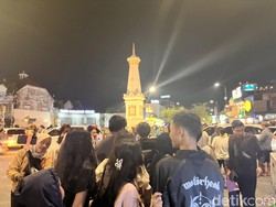 Suasana Terkini Tugu Jogja Jelang Perayaan Tahun Baru