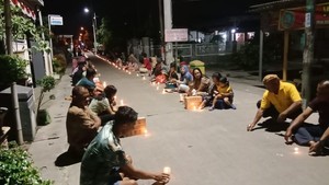 1.000 Lilin dan Munajat Cara Warga Balongbendo Sidoarjo Sambut Tahun Baru