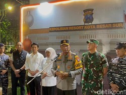 Forkopimda Jatim Cek Dua Pos Pelayanan Nataru, Pastikan Situasi Kondusif