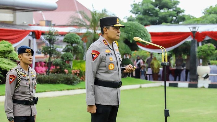 Kerangka Upacara Kenaikan Pangkat di Polda Jateng