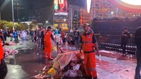 Video Pasukan Oranye Langsung Bersihkan Sampah Sisa Malam Tahun Baru di HI
