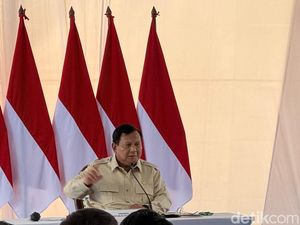 Prabowo Minta Atap Seng Huntara di Aceh Tamiang Diganti, Biar Warga Tak Panas